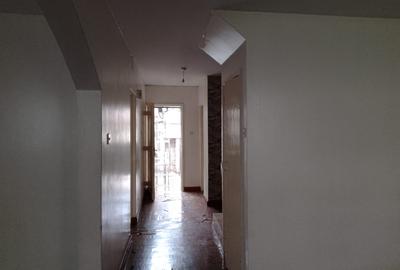 3 Bed House with Staff Quarters in Kileleshwa - 3