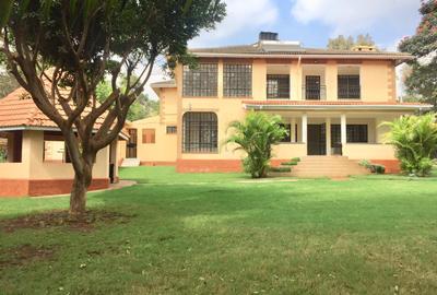 4 Bed House with En Suite in Runda