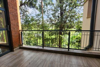 3 Bed Apartment with En Suite at Westlands - 4