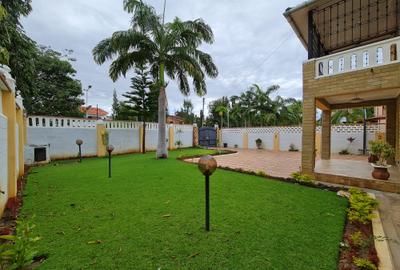 4 Bed House with En Suite in Nyali Area