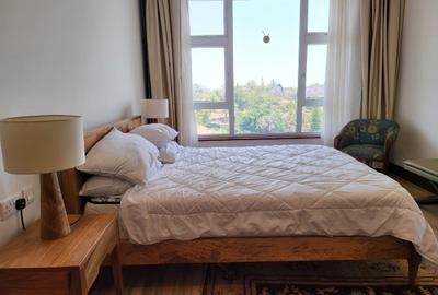 Furnished 3 Bed Apartment with En Suite at City Park Drive - 3