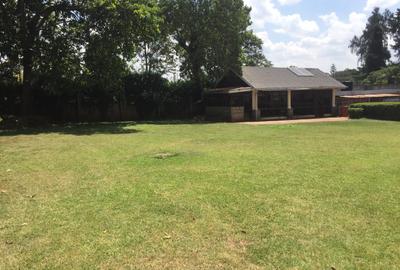 Commercial Property with Service Charge Included in Hill View - 4