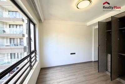 2 Bed Apartment with En Suite at Riverside Drive - 4