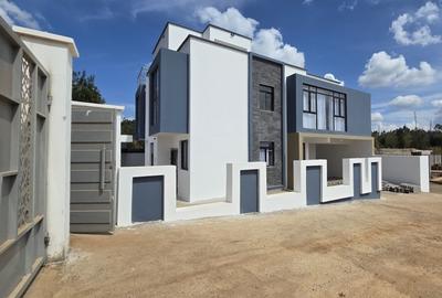 5 Bed House with En Suite at Kamangu