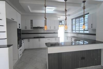 3 Bed House with En Suite in Ruiru - 3