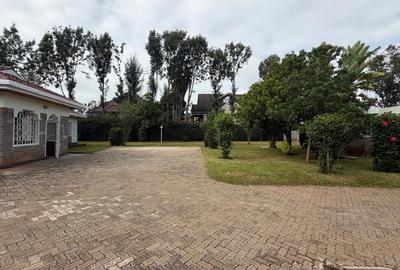 4 Bed House with En Suite in Karen - 3