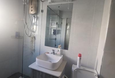 Serviced 3 Bed Apartment with En Suite in Embakasi