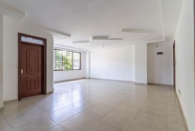 3 Bed Apartment with En Suite in Parklands