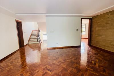 5 Bed Townhouse in Lavington - 2