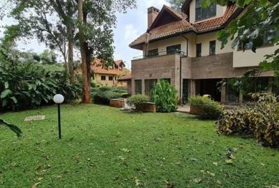 5 Bed Townhouse with En Suite in Lower Kabete