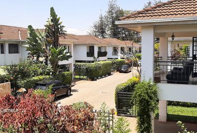 4 Bed Townhouse with En Suite in Westlands Area