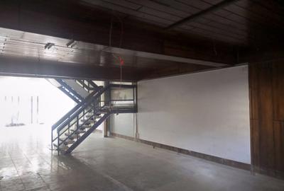 2,525 ft² Commercial Property with Fibre Internet at Moktar Daddah