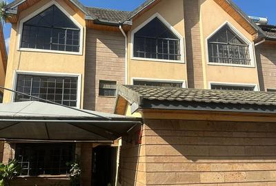 5 Bed Townhouse with En Suite at Convent Drive - 3