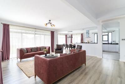 4 Bed Townhouse with En Suite in Runda
