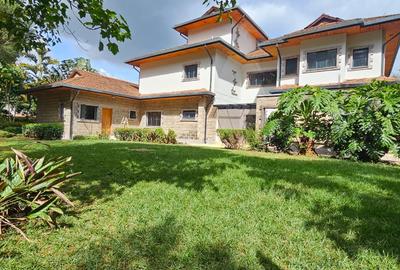 4 Bed Townhouse with En Suite in Karen