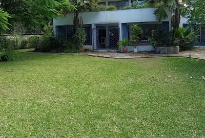 3 Bed Townhouse with En Suite at 3000