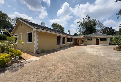 5 Bed House with En Suite in Loresho - 4