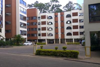 Serviced 1 Bed Apartment with En Suite at Kolobot Drive