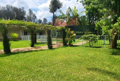 4 Bed House with Swimming Pool in Runda - 2