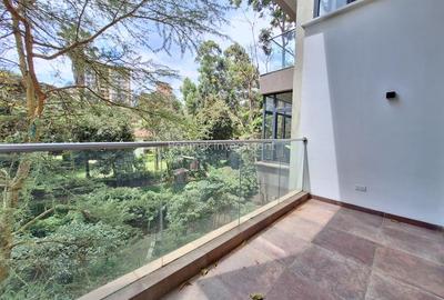 3 Bed Apartment with En Suite at Riverside Drive - 3