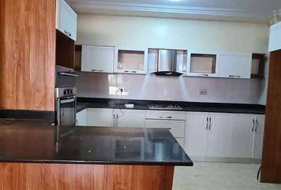 2 Bed Apartment with En Suite at Gitanga Rd