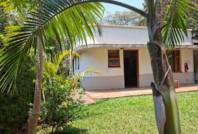 Furnished 2 Bed Apartment with En Suite at Off Egrets Dr - 2