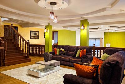 4 Bed House with En Suite in Runda - 3