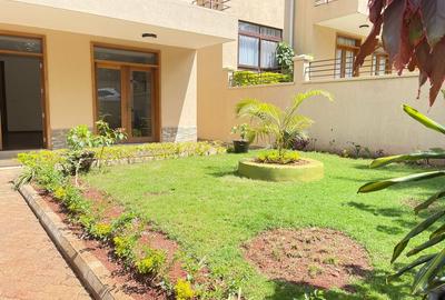 5 Bed Townhouse with En Suite at Njumbi Road