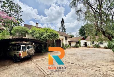 4 Bed House with En Suite in Thigiri - 4