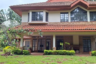 5 Bed Townhouse with En Suite in Rosslyn