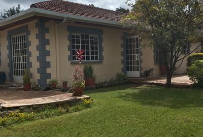 2 Bed House with Garden at Karen