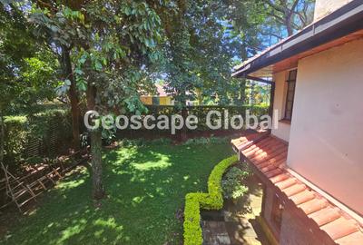 4 Bed House with En Suite in Runda