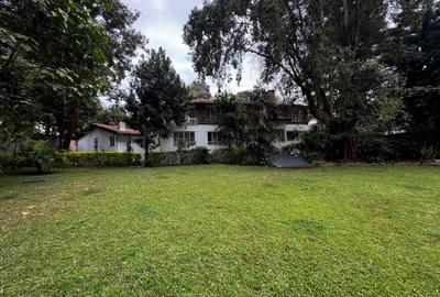 4 Bed House with En Suite in Gigiri