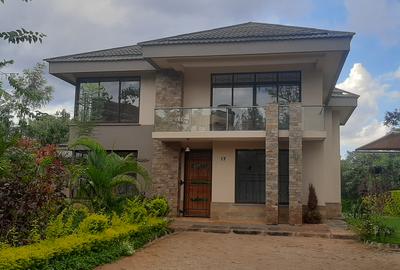 4 Bed Villa with En Suite at Ridgeways