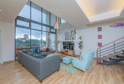 4 Bed Apartment with En Suite at Riverside Gardens - 3