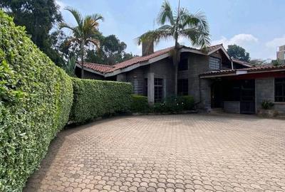 4 Bed House with En Suite at Karen