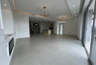 4 Bed Apartment with En Suite at General Mathenge - 4