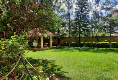 5 Bed House with En Suite at Old Runda - 3