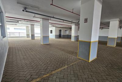 900 ft² Commercial Property with Service Charge Included at Westlands Area - 3