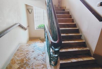 3 Bed Apartment with Parking in Kileleshwa - 2