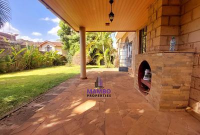 4 Bed Villa with En Suite at Kirawa Rd - 2