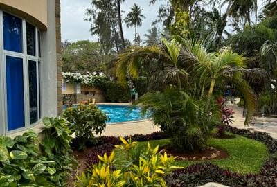 Serviced 2 Bed Apartment with En Suite in Nyali Area - 3