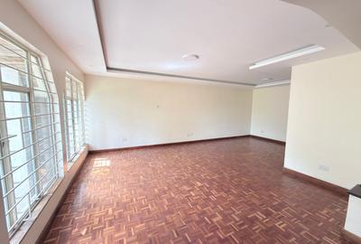 4 Bed Townhouse with En Suite at Westlands - 3