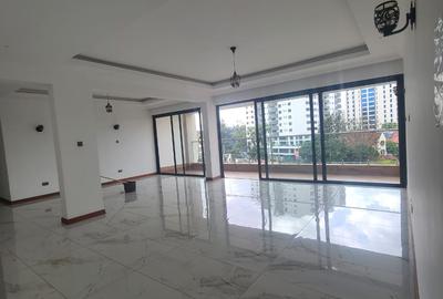 Serviced 3 Bed Apartment with En Suite in Kileleshwa