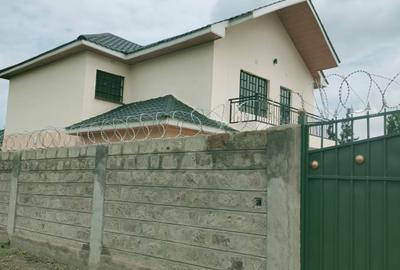 4 Bed House with En Suite in Ongata Rongai