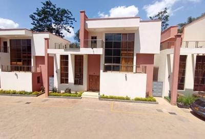 5 Bed Townhouse with En Suite in Lavington