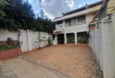 3 Bed Townhouse with En Suite in Parklands