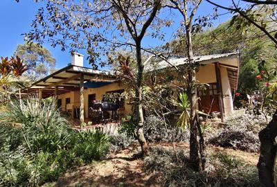 3 Bed House with Garden in Karen