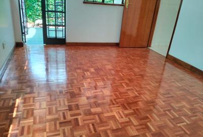 4 Bed Townhouse with En Suite in Lavington
