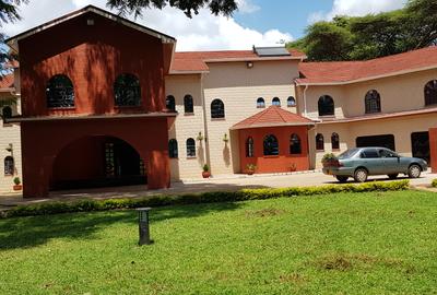Commercial Property with Service Charge Included at Eliud Mathu